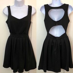 Size M Poof Couture Black Dress!!